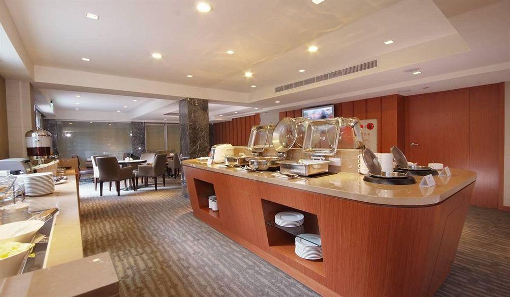 Tokyo International Hotel Taipei Exteriör bild